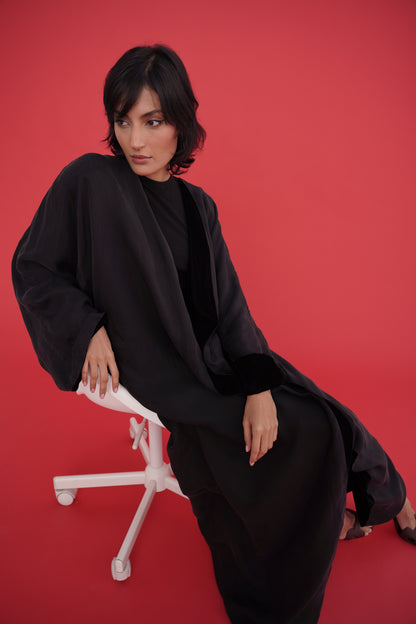 Reversible velvet abaya